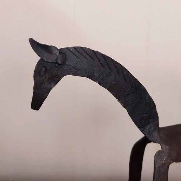 Bundle of 3 Primitive Horses - Picture 2 of 3